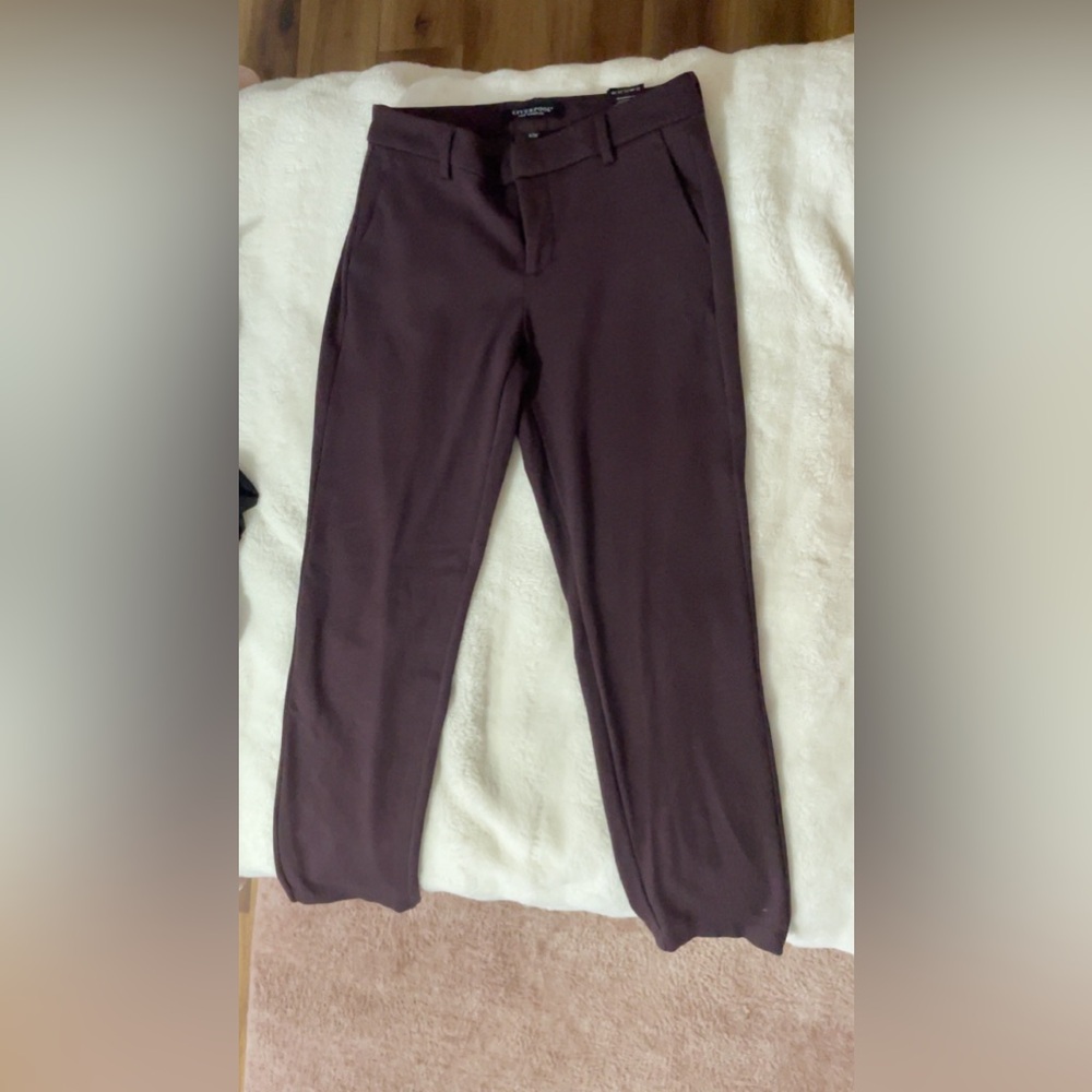 Brand:Liverpool
Size:6/28
Color:Currant 
Style#:LM5084Z18
Cut#:15075